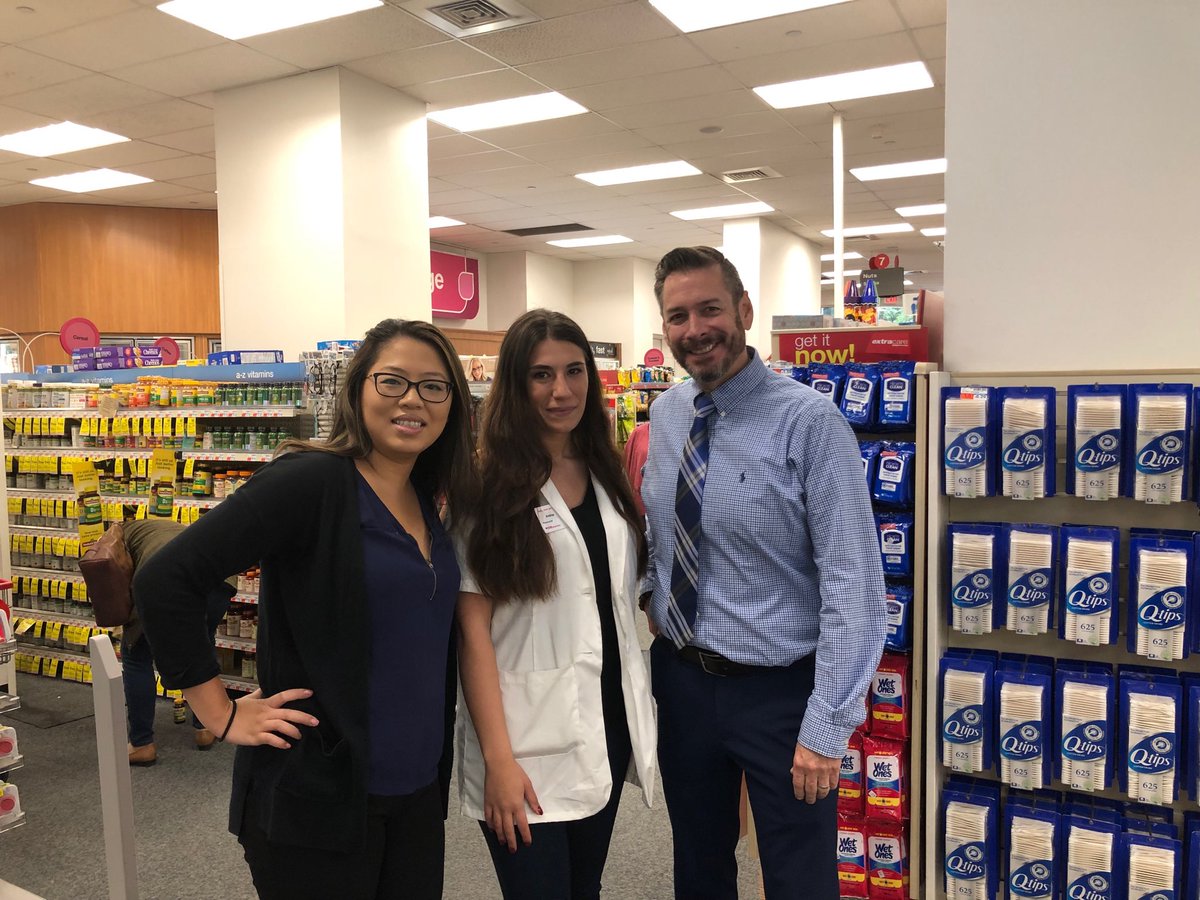 Happy Super Saturday in Midtown Manhattan...Great day of Collaboration with DLEL..Julia! Keeping People on their Path to better health ! #100  DayPath2Care! #BigR10!