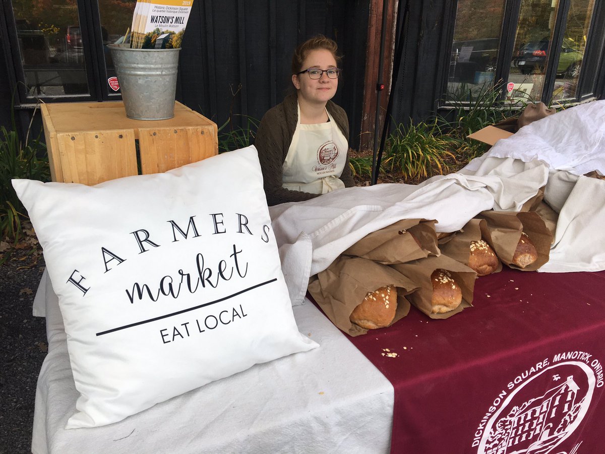 ManFarmersMKT's tweet photo. Happy thanksgiving weekend!  Come visit us today until 3pm for our last market of the season &amp; all your family gathering goodies. While you’re here, celebrate the season’s harvest with horse &amp; buggy rides and tons of great activities for the family, compliments of @WatsonsMill https://t.co/qicGfr8BbS