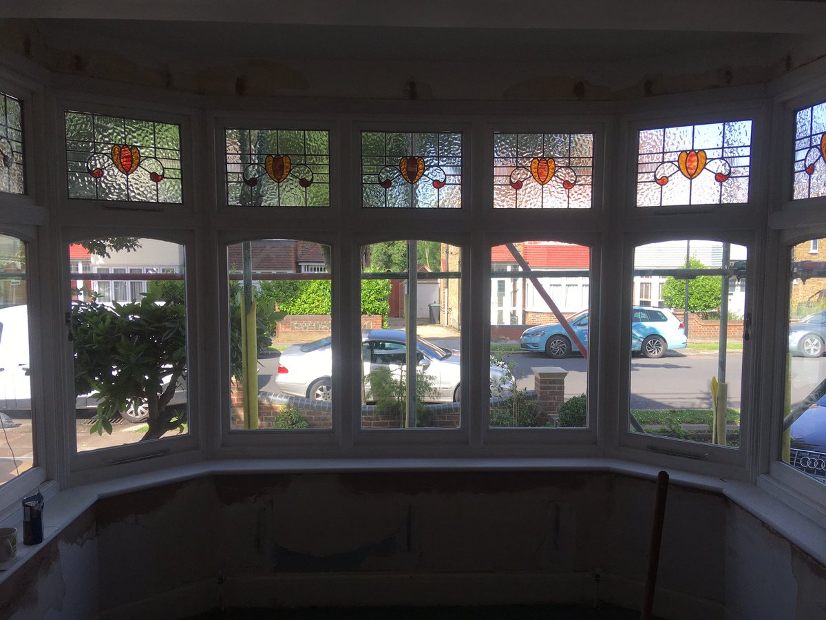 SashWorksSimon's tweet photo. New wooden windows#joinery#carpentry#windows#sashworks https://t.co/7ONI1yqYU2