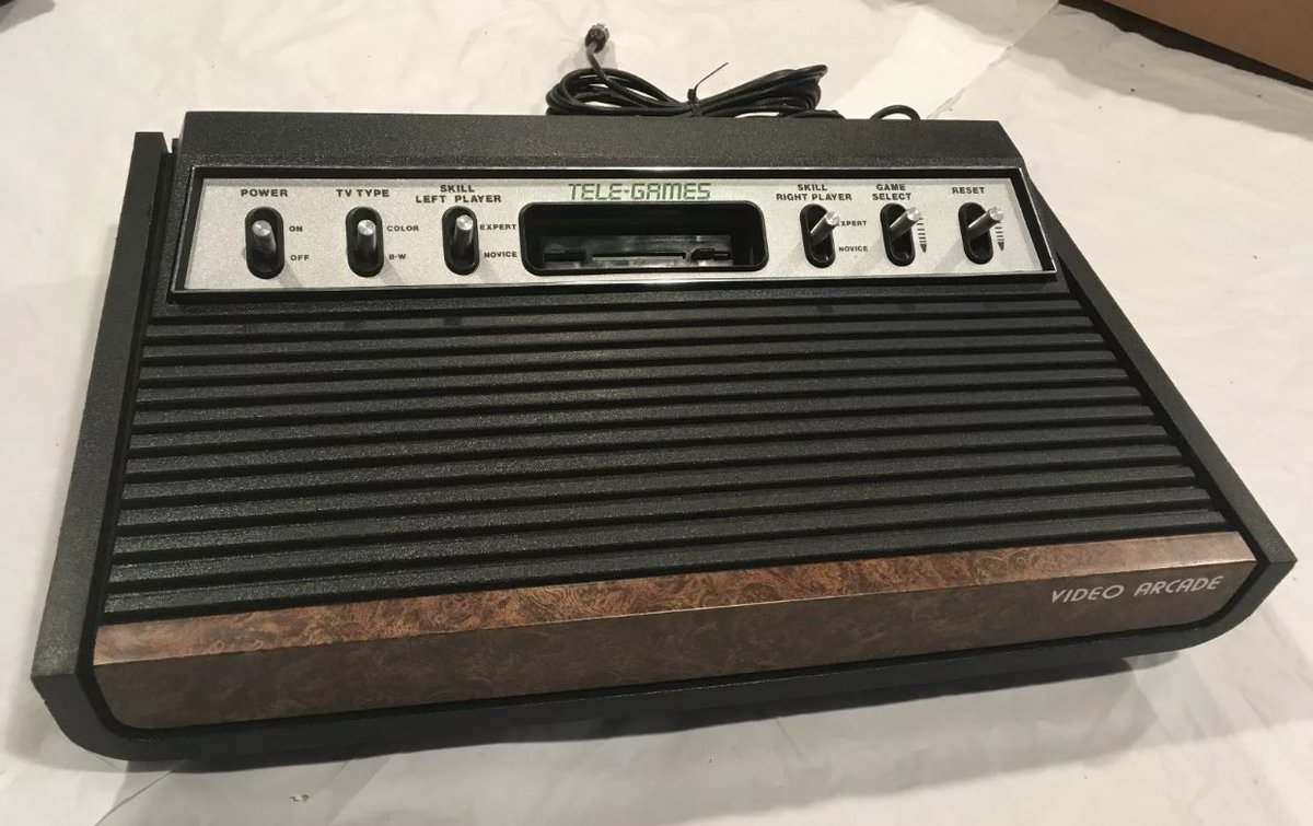 ᕼIᔕTOᖇY Oᖴ ᐯIᗪEO GᗩᗰIᑎG

#atari

In 1977 Sears released their version of the #Atari VCS. It was called the Sears Telegames Video Arcade. North American only. So who has one?! #retrogaming #gamersunite