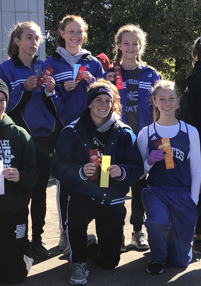 Congratulations 2019 Runner Up Sectional Champions <a href="/GCHSPirates/">Greensburg Comm HS</a> Ladies🏆🏃🏼‍♀️👏🏻