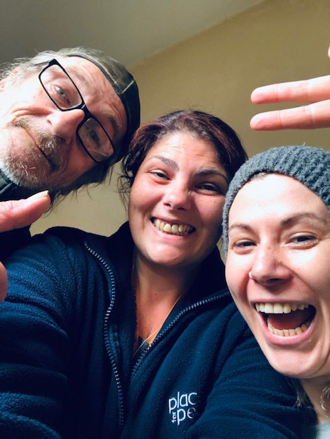 #PFP Lauren signed up Sarah a returning customer who is so happy to be back with PFP! She bought her old neighbour and existing customer John with her. Both of them couldn’t sing the praises of PFP enough! They love us! 

#PeopleFirst #CustomerServiceWeek2019 #CSHero #NCSW19