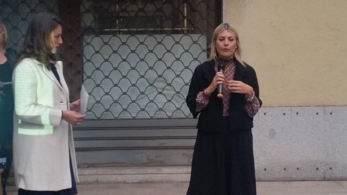 TDigitali's tweet photo. La consigliera regionale Manuela Nasso è stata offesa e attaccata sui social. Commenti come "spero che stuprino tua madre". Sui social molte persone si sentono legittimate a dire qualsiasi cosa questo non è accettabile! Sul web si vomitano frasi odiose
#talentdigitali https://t.co/B537xJXgsA