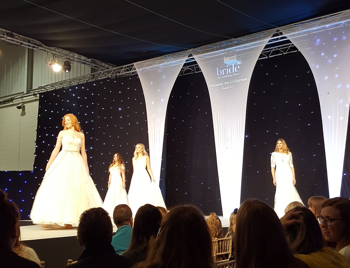 jadebellchamber's tweet photo. Such a nice day at @BrideWedShow today. Wedding plans, prosecco and cake tasting 👰💍🥂 https://t.co/Xt65RGn3CH