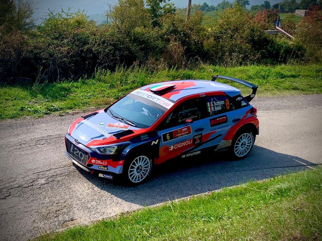 💯Buona prestazione al <a href="/RallyDueValli/">Rally Due Valli</a> per @ScattolonG89 che chiude sesto assoluto a bordo della Hyundai i20 R5 New Generation, prova dopo prova il feeling con la vettura è andato migliorandosi! 
Peccato invece per Luca Hoelbling costretto al ritiro per un uscita di strada.