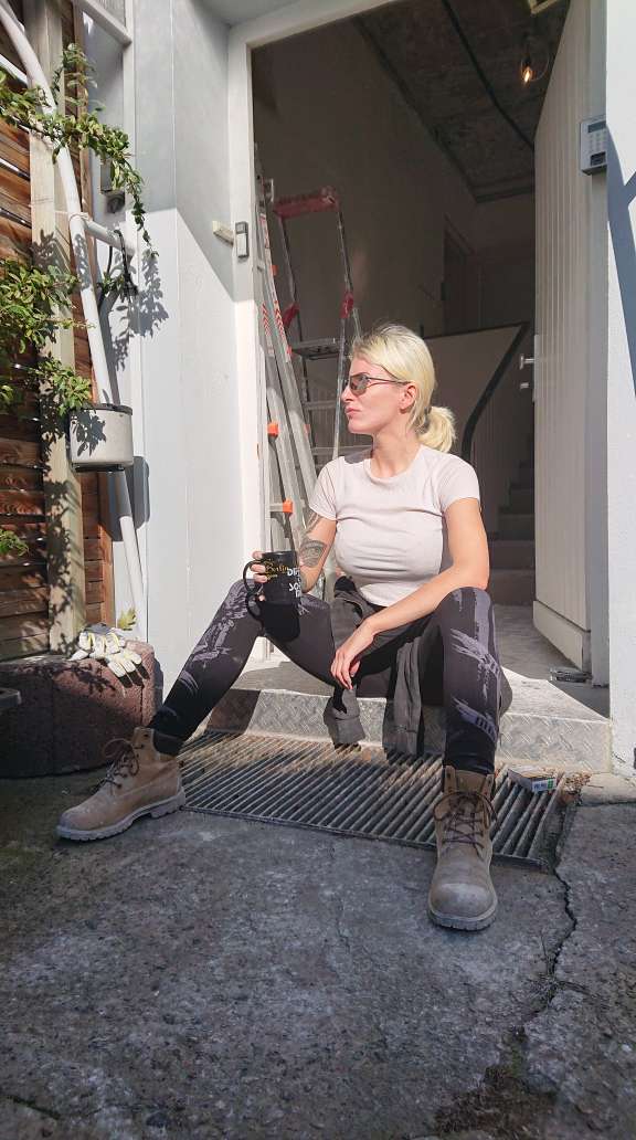 Tag 36: Wenn die Herrin Pause macht, scheint sogar mal wieder die Sonne 🌞 #dominapatricia #dominaberlin #alphaomegabln #womenpower #wecandoit #alphafemale