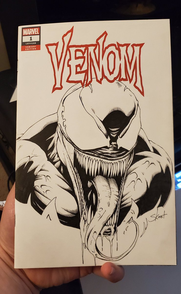 Skootsart's tweet photo. Finished up this commission last night live on Instagram. It'll be on it's way to a new home soon! I'll be doing lots more lives in the future, so stay tuned!
#marvel #Venom #EddieBrock #AlwaysBeDrawing #commission #sketchcover https://t.co/KoHW2ypEi6