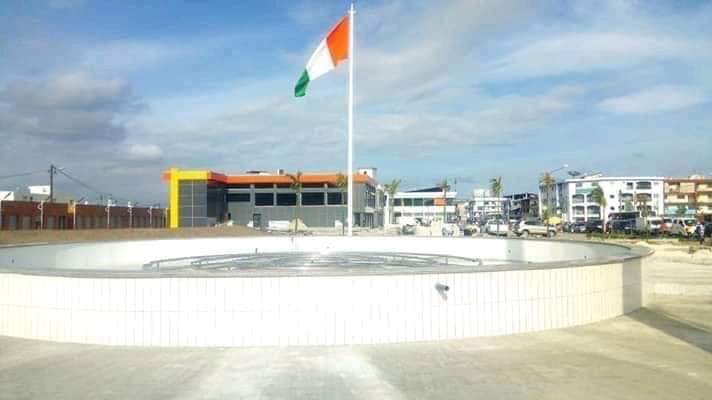 Badciss's tweet image. Commune de Koumassi ou la métamorphose d&apos;une cité qui surprend plus d&apos;un...
#Civ #Urbanisme, #EspacesPublics.