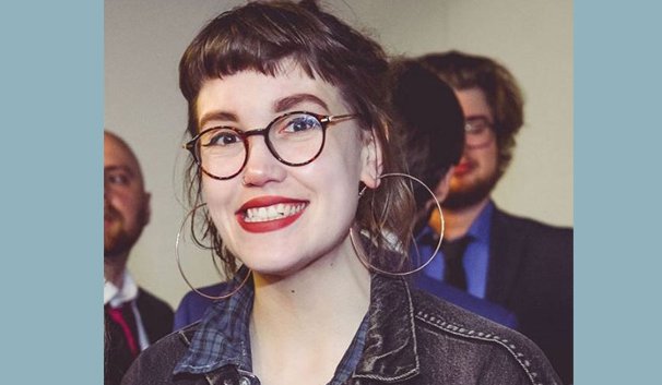 Meet the writer behind the upcoming play Fledglings, which is premiering Thurs 17 Oct at #NSTCity 

Meet Tamsin, the writer of Fledglings 👉bit.ly/TamsinNST

<a href="/MadebyLab/">NST Lab Associates</a> @TamsinDaisy