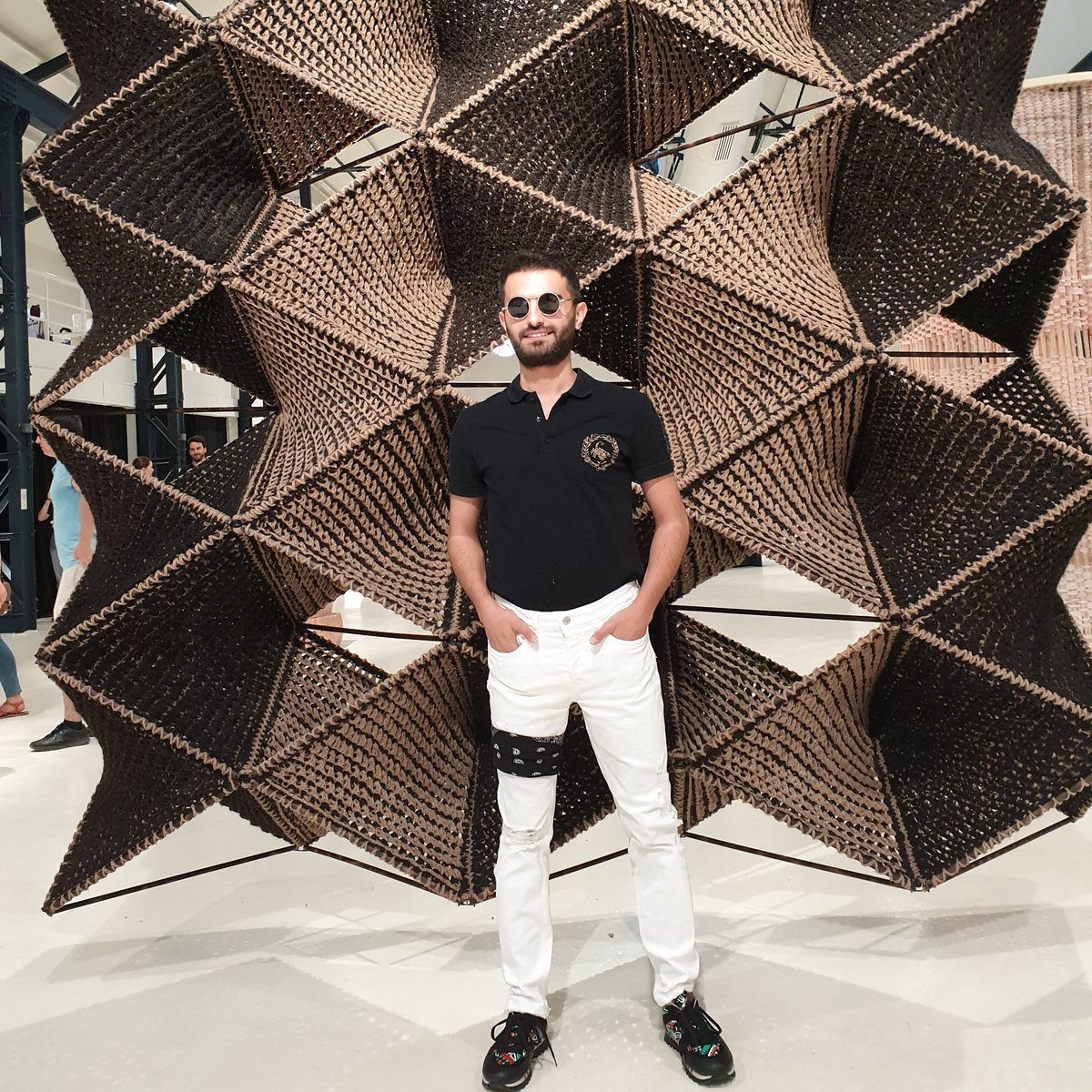 sohaib962's tweet image. #ammandesignweek ✔