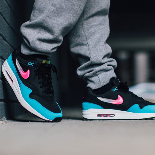 nike air max 1 jelly swoosh black fuchsia blue fury