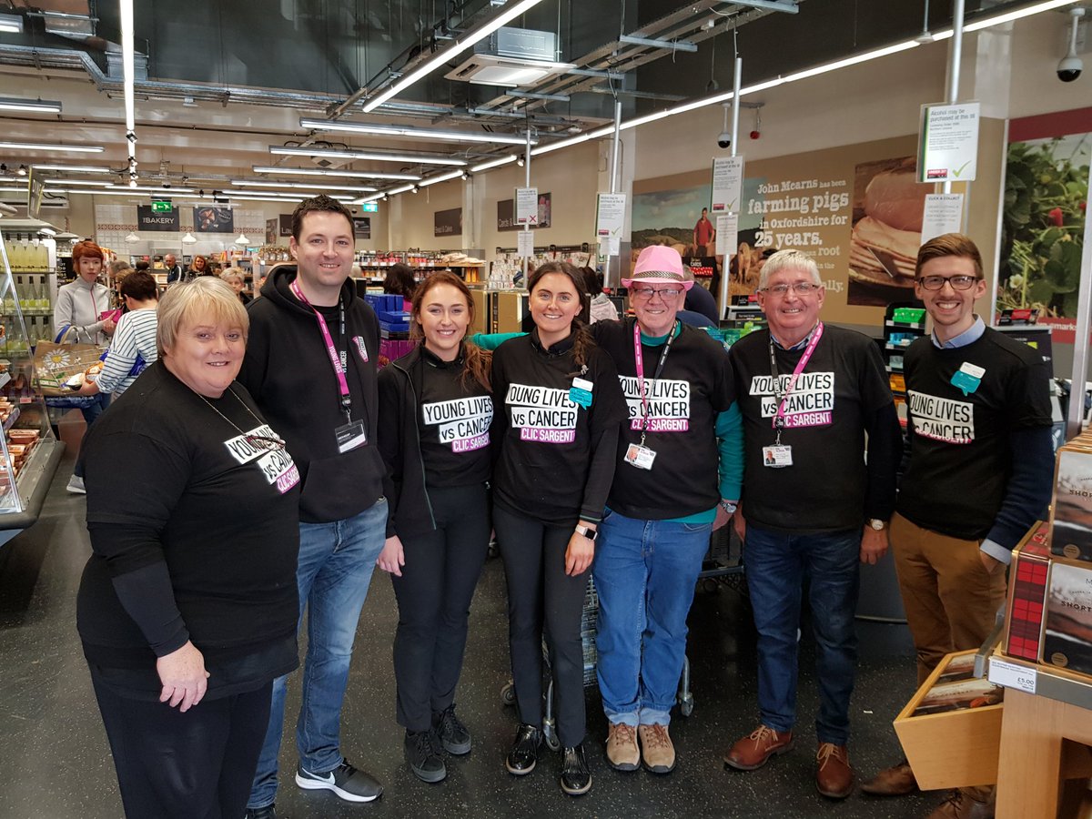 Mackey81's tweet photo. Well thats the @marksandspencer Armagh @CLIC_Sargent partnership underway! I have to say myself and our team of volunteers couldnt have been treated any better! Looking forward to the year ahead. #localcharitypartnership #Armagh #volunteers https://t.co/wb1oKrrLZL