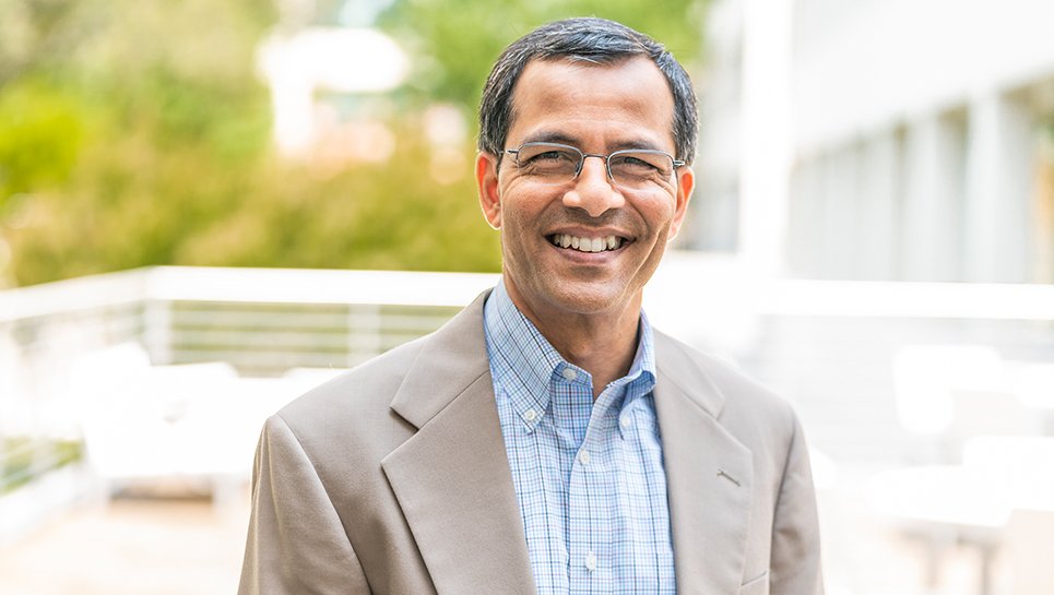 VMWTelcoCloud's tweet photo. .@shekar_Ayyar , EVP & GM Telco & Edge #Cloud, @VMware will be joined by an esteemed group of panelists for an insightful discussion on #sdn, #nfv, #telcocloud and transforming the network edge at #IMC2019, Oct 14 5:00 PM #thefutureisatIMC @exporeimc https://t.co/1NXoTnlf3C