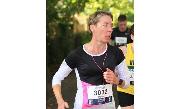 womanstrust's tweet photo. Counsellor and Womanโs Trust Trustee Helen's #ReasonForRunning the #RoyalParksHalf is to demostrate how Woman's Trust 'goes the extra mile' for our clients https://t.co/CCLdr974kH https://t.co/v7wXZQulGf