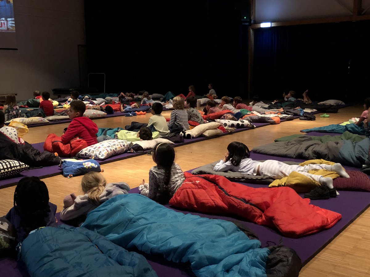 aspinall_sue's tweet image. Nothing better than a #JSVY3 sleep over to start the weekend, particularly when the spontaneous practising of maths bar modeling is spotted at 7:30! @miffylawrence