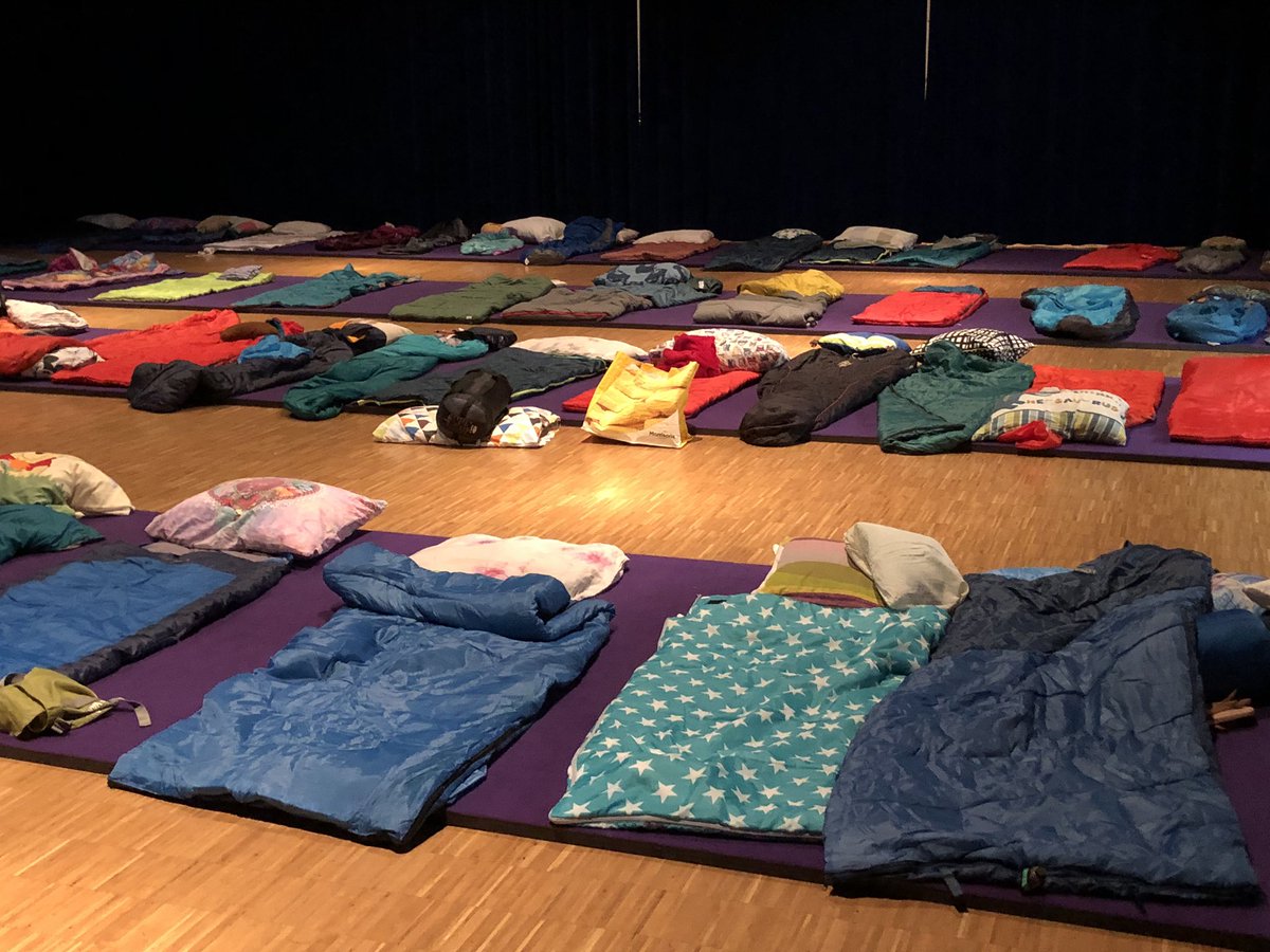 aspinall_sue's tweet image. Nothing better than a #JSVY3 sleep over to start the weekend, particularly when the spontaneous practising of maths bar modeling is spotted at 7:30! @miffylawrence