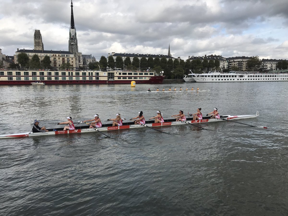 #DefiSeine bravo à notre équipe féminine de Saint-Ouen-l’Aumône qui a porté les couleurs du #valdoise pour la course interdépartementale d’avirons de l’⁦<a href="/Axe_Seine/">Axe Seine</a>⁩ à Rouen #sport #Aviron