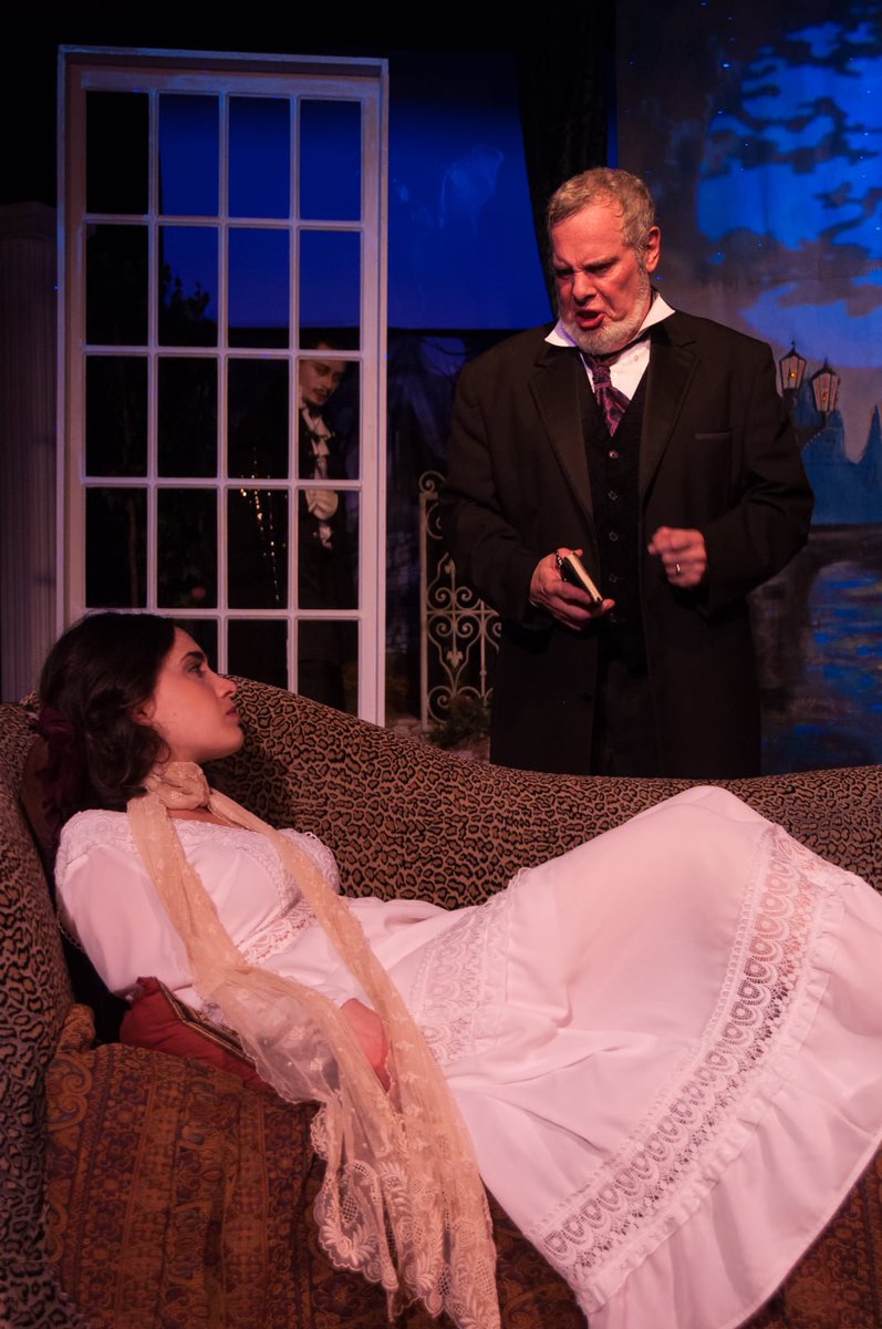 cherylfbear's tweet photo. Dracula, playing October 4-13 🧛‍♂️ 🦇 🎃 
Tickets: https://t.co/ZJDIq6sQXs
Photo: Jillian Keats

#theatre #dracula #bramstoker #halloween https://t.co/4srG32K95O