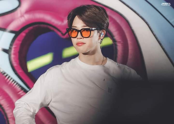 Today is a very special day for you, happy birthday honey. You are a beautiful person and big heart. Thank you for making the army happy for everything you do and for your angelic voice.😙

#HappyBirthdayJimin ❤
<a href="/BTS_twt/">방탄소년단</a> 

Love you Jimin ah ❤😍