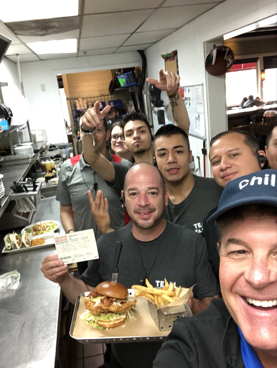 #todayschilis. Celebrating Tim at Culebra. His guests love him for all the connections he makes everyday with all his tables. He makes everyone feel special at Chili’s. That’s hospitality!!