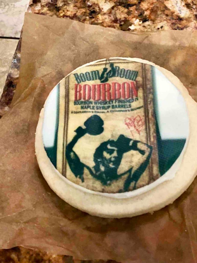 mddublin's tweet photo. Don’t forget about the Ray “Boom Boom” Mancini visit today from 3p-5p right here.... fresh out of the oven  “Boom Boom” pizza! 🍕🥃🍪 https://t.co/Rr0CAqDQvR