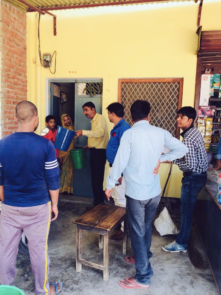 UmangKal's tweet photo. We can begin by doing small things at local level,like planting community garden, segregating our waste or lookng after our neighbours.This is how change takes place in living systems, not from above but from within,from many local actions occurring simultaneously. @swachhbharat https://t.co/vTlXr7glCM