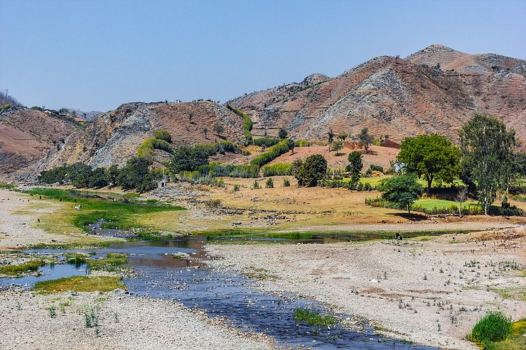 usaworldpeace's tweet photo. #India might soon have its own #GreatWall — of trees. The Indian government is planning to create a 1400 km-long and 5km wide green belt from #Gujrat to Delhi-Haryana border. Read More here: https://t.co/sI5tngoA4a
PC: Santanu Sen/ Flickr
#IndiaForGlobal #ClimateCrisis https://t.co/Stea8UcQiR