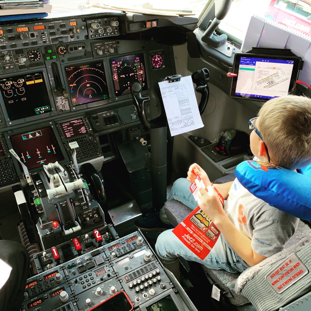 tobydeas's tweet photo. Hi @jet2tweets had a great flight with you today from Birmingham to Palma (LS1275) but after we landed, in between visiting the very nice pilot, and leaving the dock terminal my son managed to loose his neck pillow 🤷🏼‍♂️ any chance you could point us in the right direction? https://t.co/SJNbkii4ee