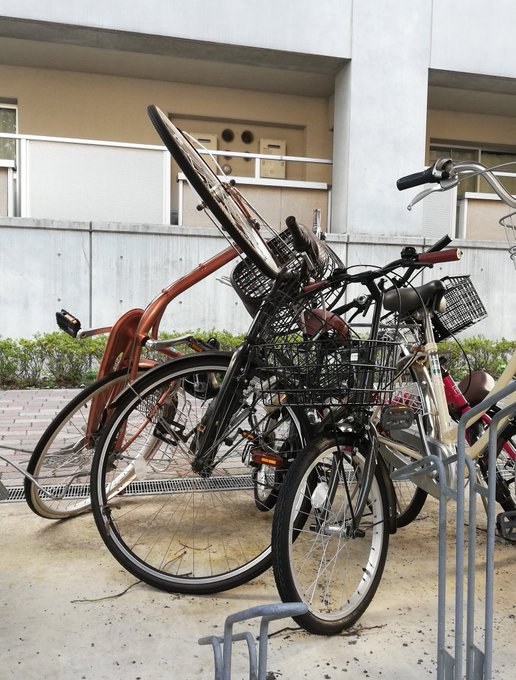 駐輪場のtwitterイラスト検索結果 古い順