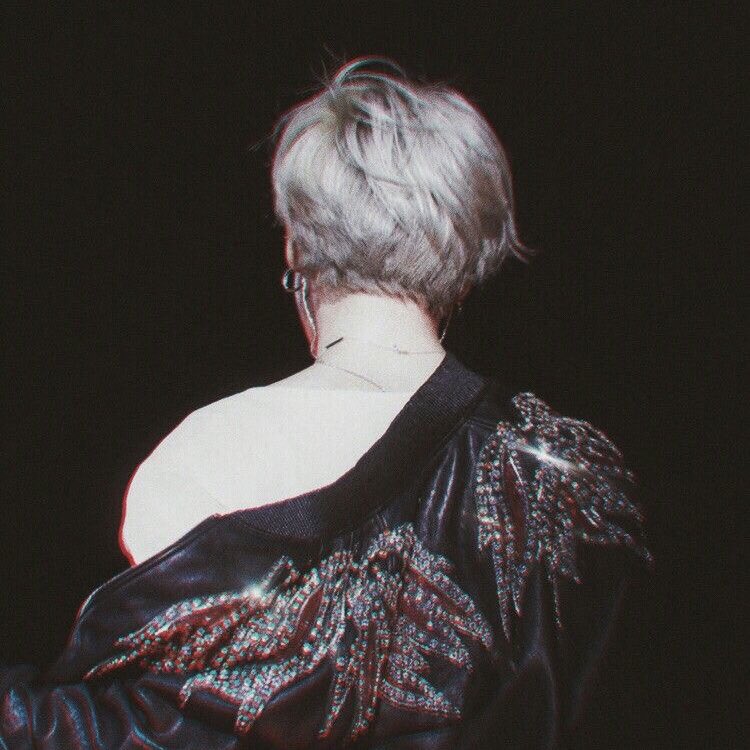 umhiri's tweet photo. Today 2019 you have changed, your personality, your maturity, your body, you are all perfect now, please don't change.
@BTS_twt https://t.co/vPqkENYaLK
