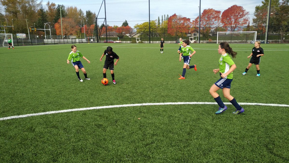 SurreyUnitedSC's tweet photo. Huge shout out to our friends @vanufc for a great day of #highperformance academy matches. See you on your home turf in December! #HappyThanksgiving https://t.co/dro0OGCzMY