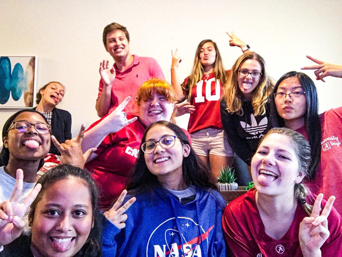 UACircleK's tweet photo. What’s better than watching the Crimson Tide win with fellow CKI members? 💙#fellowship #choosecki #rolltide https://t.co/RojcHJChk6