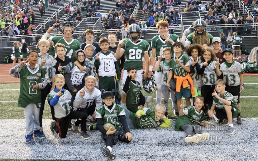 LodragonsF's tweet photo. Our Dragons love our Dragons. 🐉 Not sure who gets more out of the relationship...the young dragons or the old dragons!?#OneTownOneTeamOneOrion #FullAlignment #BuildingABeast https://t.co/M67Ee3yz4n