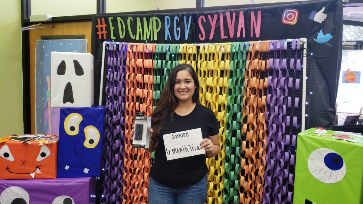 EdcampRGVSylvan's tweet photo. @SmorePages  @edutopia @iknowit_com @SuperTeacherWks  these educators want to thank you for these amazing gifts. They are so excited to implement them in their classroom. #edcamprgvsylvan #teachersareexcited https://t.co/xggP04SnFP