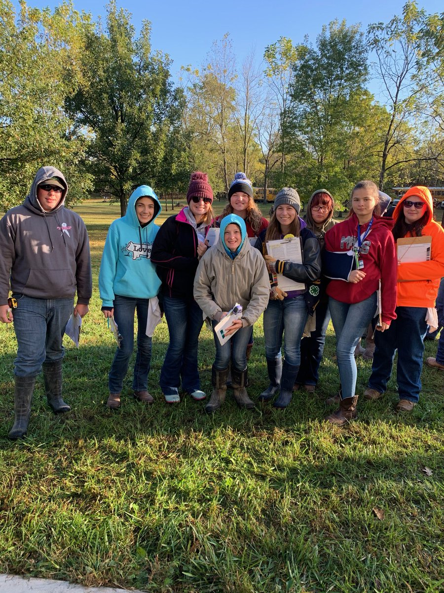 VSCTC's tweet photo. It was a perfect fall day for the @OhioFFA Urban & Rural Soils Contests. #VSCTC @HLNRFFA #WeAreCTE #CareerDevelopmentEvents #StateContest https://t.co/pXs1JW7SI4