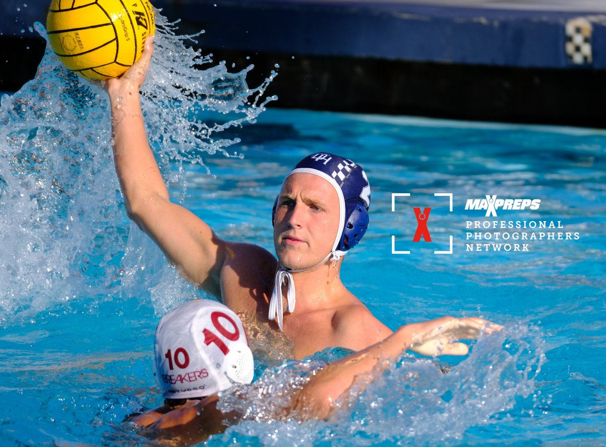 tracekphotos's tweet photo. Check out photos of @LBBoysPolo vs @mjrosa19
 varsity at https://t.co/okPIRGFbPe @MaxPrepsPR https://t.co/PHsNU1Vrwg