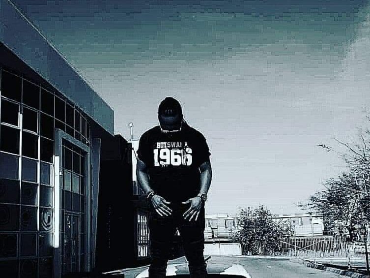 tidotheplug's tweet photo. The answer to your weekend is here..
#weekend_drive
#rb2
#NinetillTwelve 
Buckle up and take a drive with me
You decide the destination.. https://t.co/JYTS1TP73o