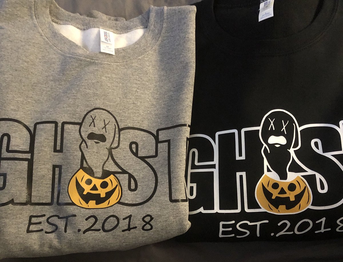 Xx_TsohG_xX's tweet image. #SpookySzn come grab a limited addition Crewneck!! #GetGhost👻🤫 
#GhostClothing👻🤫