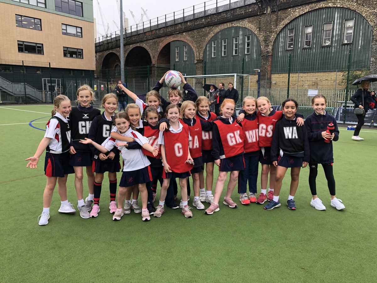 BroomwoodPSport's tweet photo. A huge well done to our U9A and U9B netball teams who took part at the @NewtonPrepSch tournament this morning. All the girls played beautifully! #NWSbhNetball #NWSbh_Class4 https://t.co/2boCMaGIX0