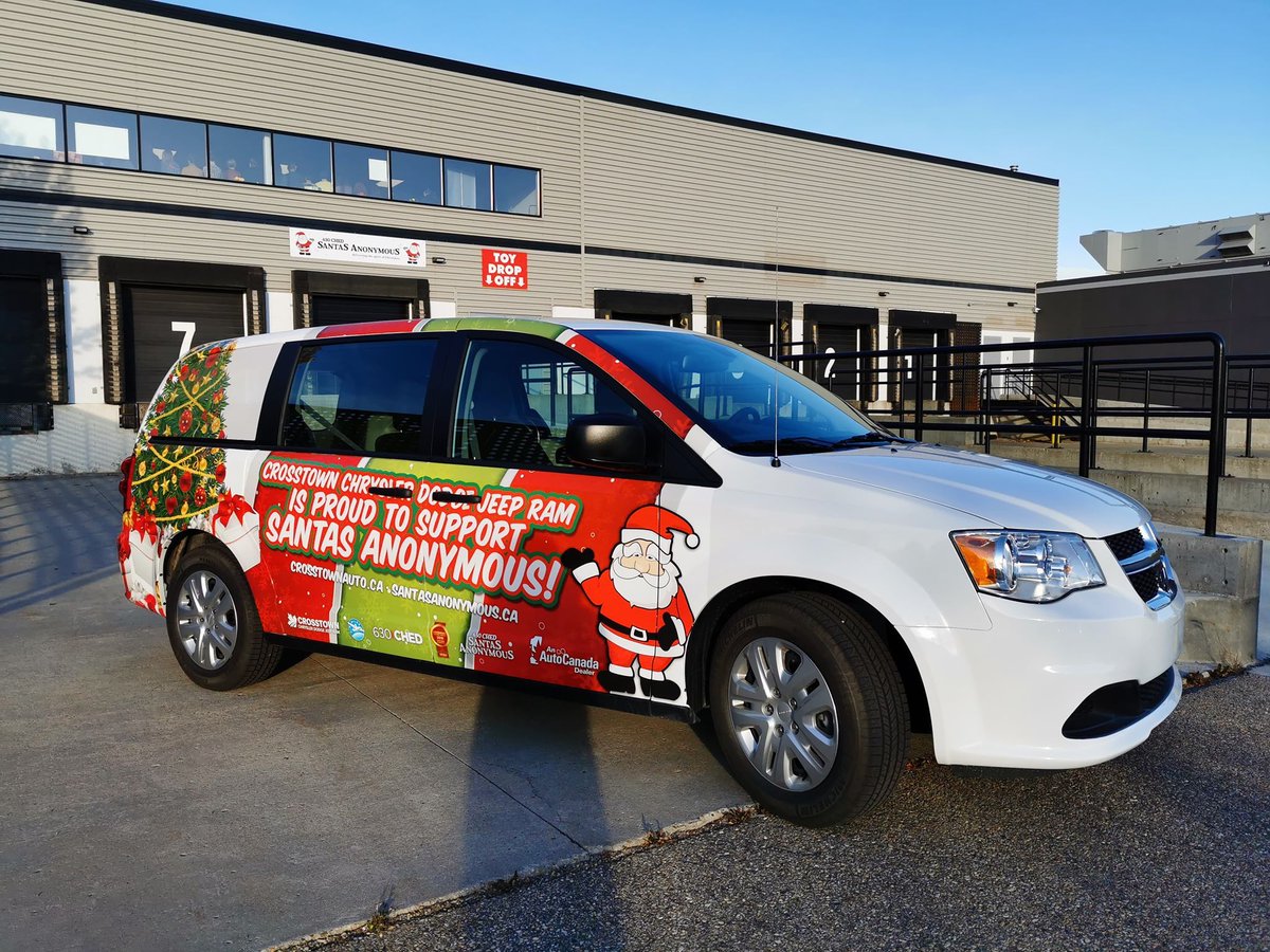 SantasAnonymous's tweet photo. Look what's back on the road! 🎅 🚙 If you see Santas sleigh out and about give us a wave!!  Huge thanks to our friends at @CrosstownYEG for their continued support! #yegbiz #beepbeep #gratitude #santassleigh #crosstownfamily https://t.co/93r5ap1cyz