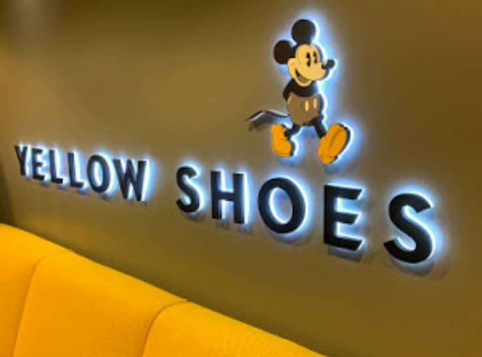 adclubucf's tweet photo. 👍 Oh boy, what a day! Thanks @DisneyYS for sharing with us the magic behind Disney. We were moved by the experience and can't wait to come back real soon.
#AdClubUCF https://t.co/ueKw4bCKwV
