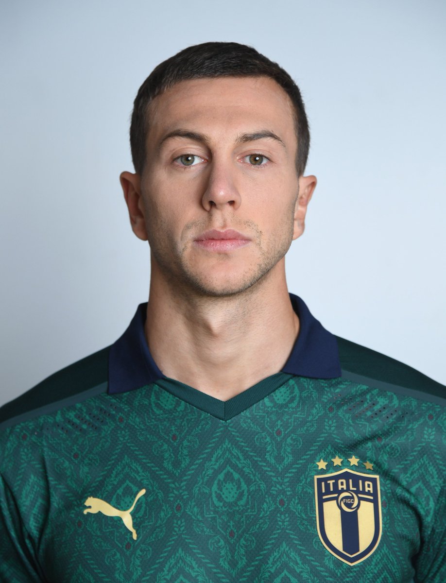 Azzurri's tweet photo. ⏱78’
⚽️ GOOOOOOOOOL #Bernardeschi!!!!!
🇮🇹 #ItaliaGrecia 🇬🇷 2️⃣-0️⃣

🏟 #StadioOlimpico - #Roma
🇪🇺 #EuropeanQualifiers

#ITAGRE #VivoAzzurro https://t.co/ht60pmCdym