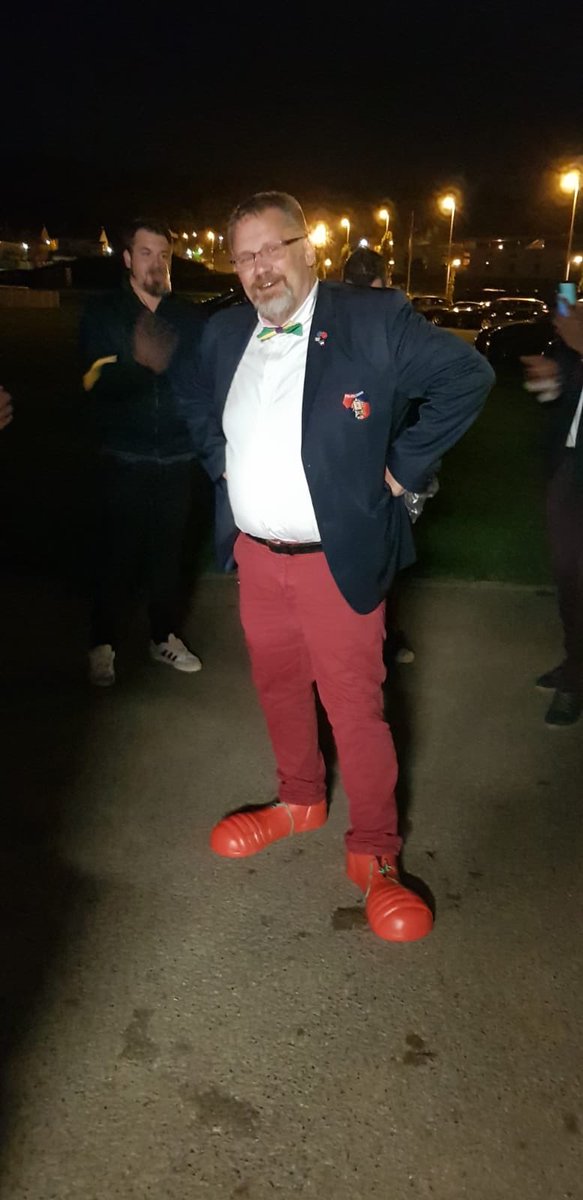 folkclowns's tweet photo. Et c’est canada qui est l’homme du jour! Bravo a lui 🤡 https://t.co/x1dtE23rRj