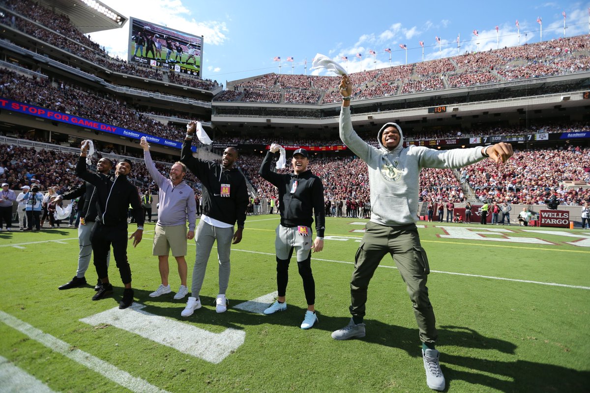 AggieFootball's tweet photo. Welcome to Aggieland, @Bucks! 🏀

@Khris22m brought some ballers with him.

#GigEm https://t.co/c0V9lOcYLe