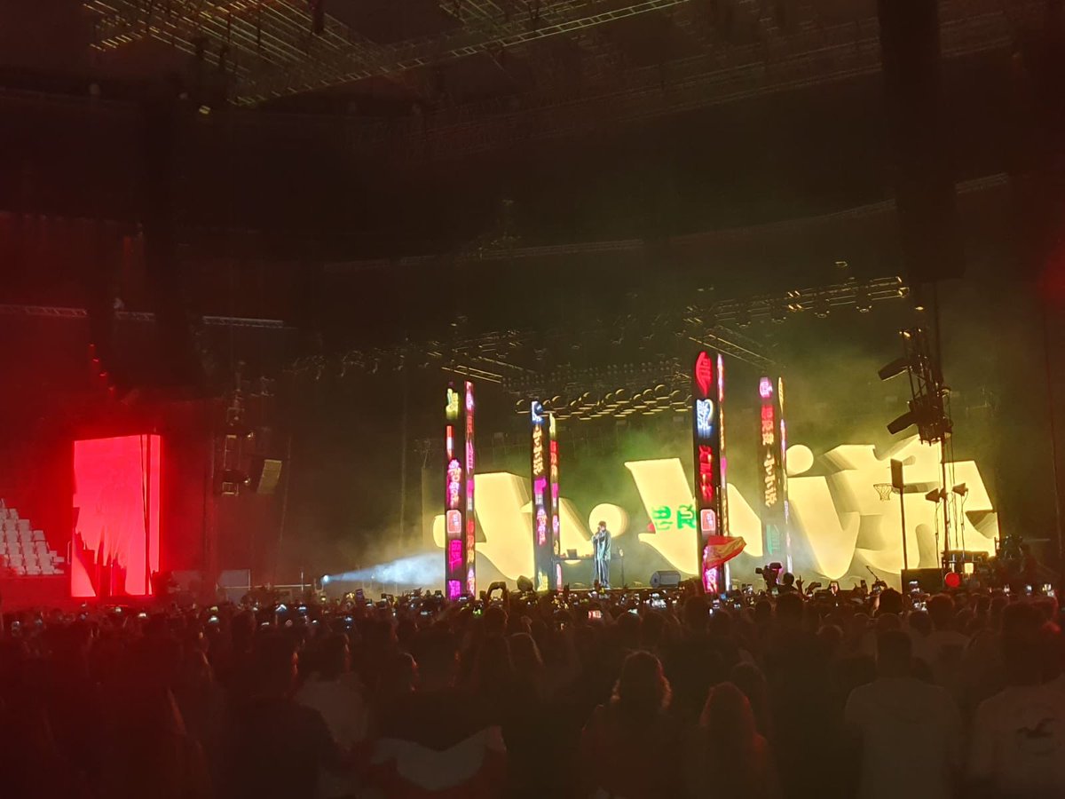 ambSANJOSE's tweet photo. @PauloLondra @VistalegreMad  #sanjosénoduerme #sanjoséconlamúsica #uvimóvil #ambulancia https://t.co/T2FnXycSNh