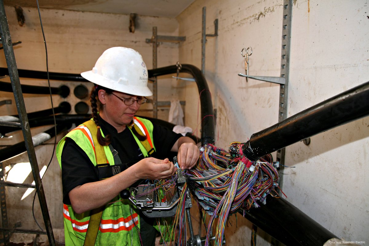 necanet's tweet photo. NECA celebrates #DayoftheGirl by spotlighting our #WomenInNeca for their continuous dedication and hard work!

Photo credits to  @Rosendin for the first photo https://t.co/Jb3saPDcUg