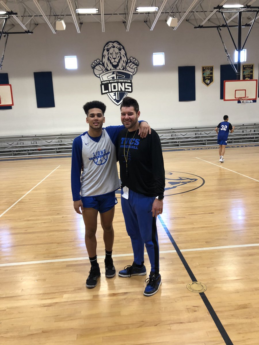 coachAwood's tweet image. Was great to have “The VET” @stevenv_jr back inside “The Den” today for @TVCSHoops practice.  Steven will begin his Freshman season at Glenville State, and was named a team Captain.  So proud of him on the floor and as a human being. #CultureNeverGraduates