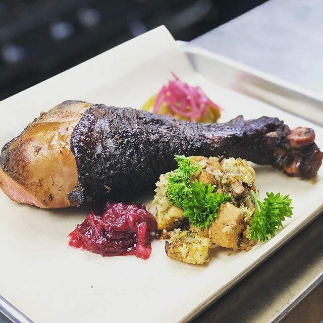 Smoked Turkey Leg , stuffing , cranberry dressing all@made in house. Limited supply this weekend. Happy Holidays 😉

#holidays #thanksgiving #smokedmeats #turkey (via Instagram ift.tt/2M8FvAA)