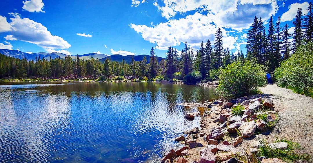 Colorado, you are muy bonita 💙🗻💙

#echolakepark
#echolakeparkcolorado
#mountevanswilderness
#colorado
#coloradolove
#coloradolife 
#coloradophotography
#coloradooutdoors
#mountevansscenicbyway
#photooftheday