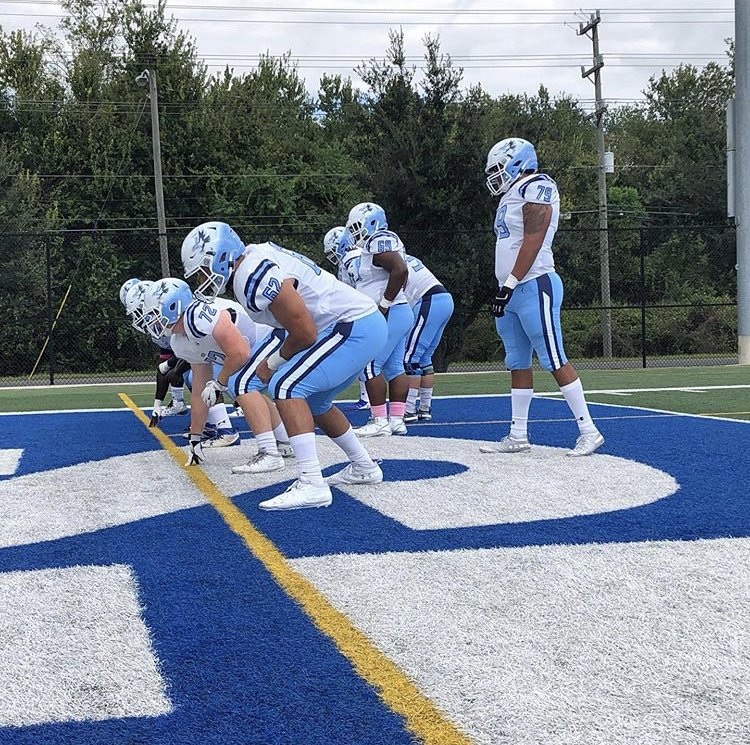 KeiserU's tweet photo. Another great KeiserU Football win this week against Warner U in Lakeland- we even spotted Dr. Keiser and Bill Kent rooting on the team! Way to go Seahawks!
#keiseruniversity #keiserfootball #keiserwin #seahawkfast https://t.co/pbCS3Ynz24